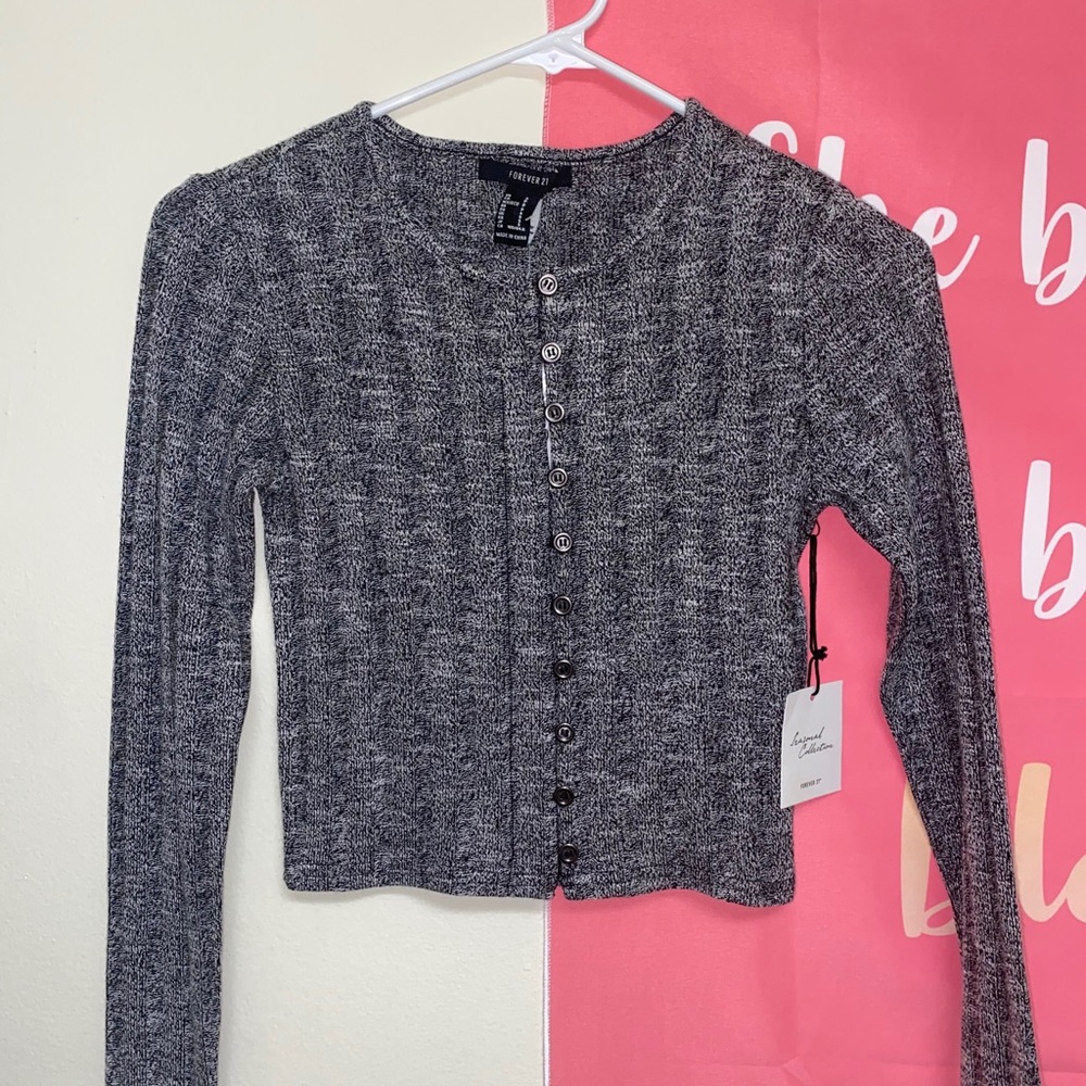 Long sleeve top